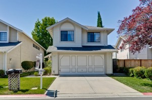 1655 Lederer Cir Front