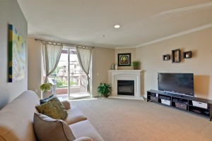 1833 Camino Leonor San Jose CA-large-007-Living Room-1500x1000-72dpi