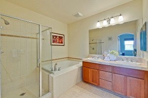 1833 Camino Leonor San Jose CA-large-021-Master Bathroom-1500x1000-72dpi