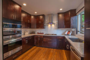 1279 Laveille Ct San Jose CA-large-011-Kitchen-1500x1000-72dpi