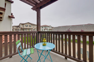 Balcony 4