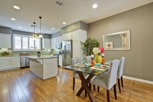 018_Dining Room