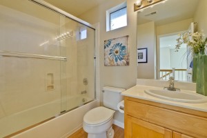 046_bathroom