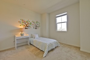 030_bedroom