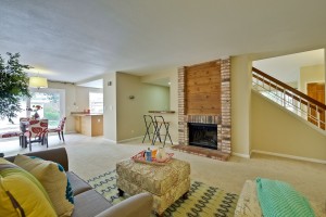 030_family-room