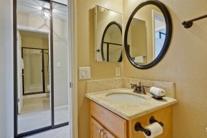 052_bathroom