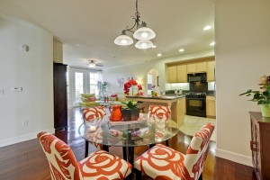 012_dining-room