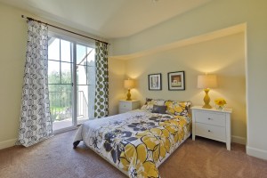 031_bedroom