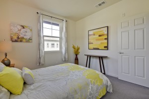 039_bedroom