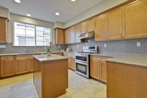 012_Kitchen
