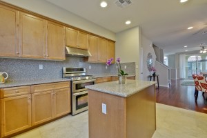 013_Kitchen