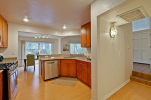 017_Kitchen