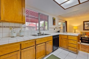 017_Kitchen