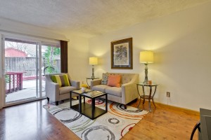 028_Family Room