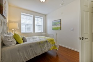 036_Bedroom