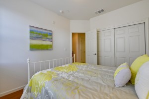 037_Bedroom