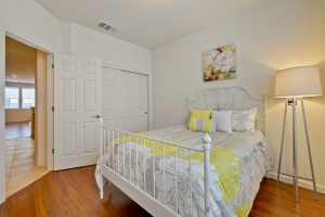 038_Bedroom