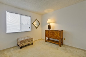 045_Bedroom