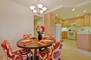 017_Dining Room
