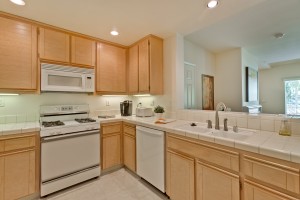 017_Kitchen