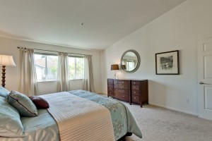 037_Bedroom