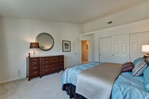 039_Bedroom
