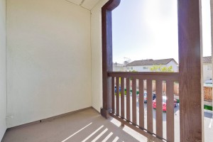 043_Balcony