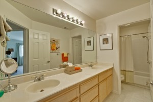 045_Bathroom