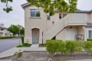 005_Front
