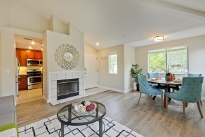 008_Living Room