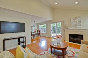 008_Living Room