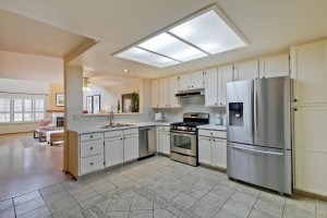 018_Kitchen