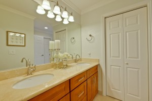 025_Master Bathroom