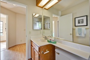 037_Bathroom
