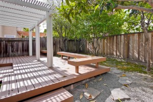 043_Backyard
