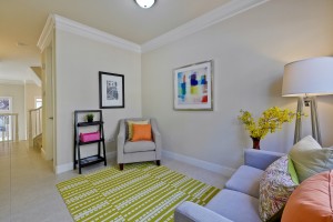 028_Family Room