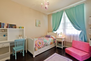 039_Bedroom