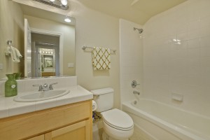 055_Bathroom